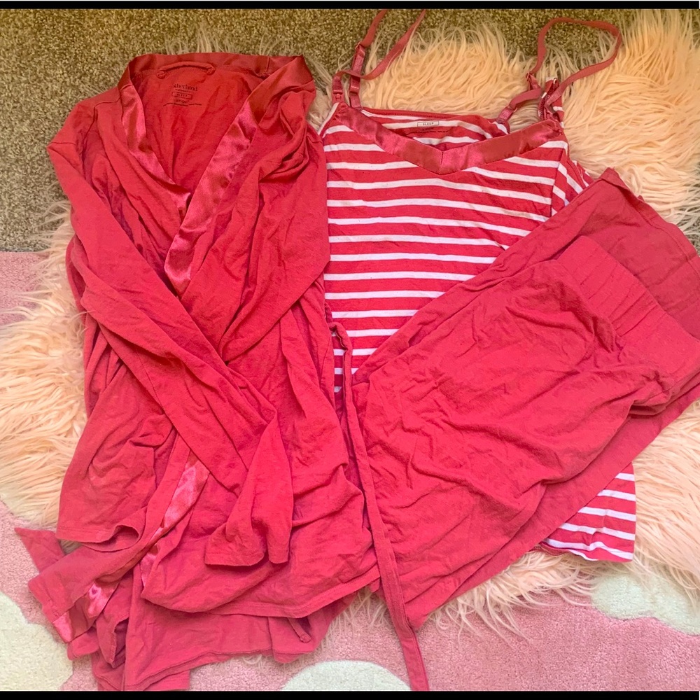 Motherhood maternity nursing pajamas